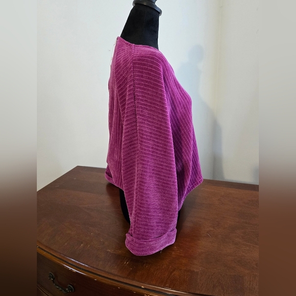 🆕️ GLAM Brand Size Small OLIVIA Overized Bell Sleeve Ribbed Shirt in Fuschia - Picture 4 of 9